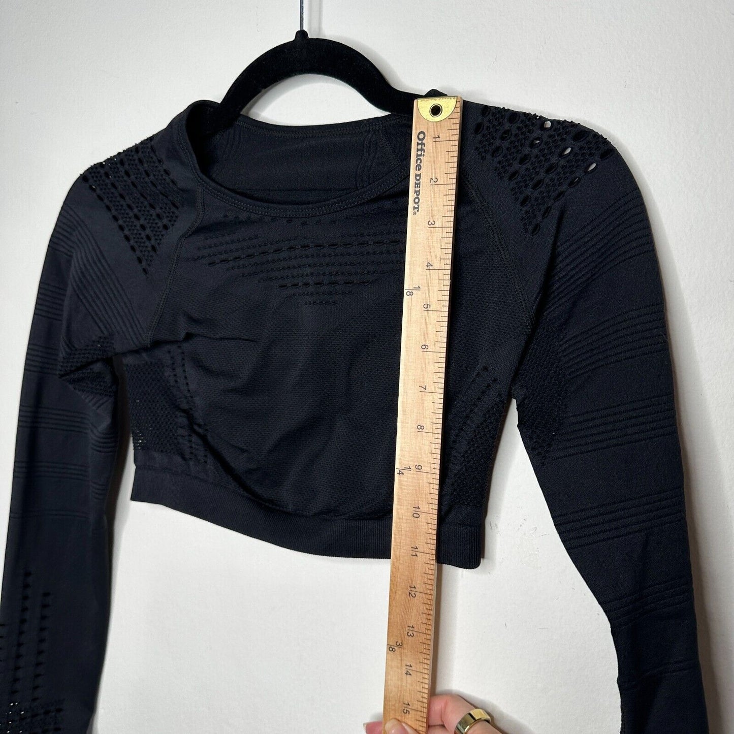 Jet Black Cropped Stretch Workout Top Long Sleeve Thumbholes Laser Cut Design SM