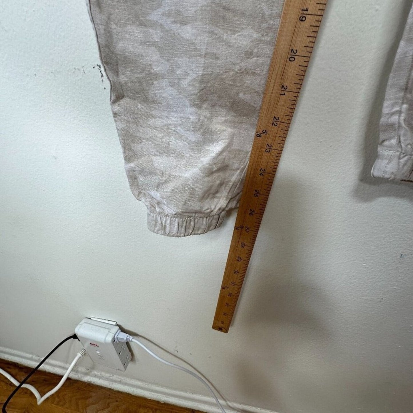 Athleta Cream & Tan Camo Cabo Print Tied Linen Jogger Pant Zip Front Pockets 4