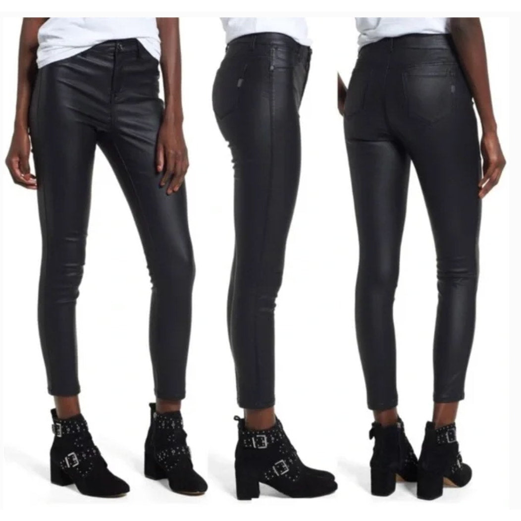 1822 Denim Black Shimmer Leatherette Skinny Pant 30 P / 10 P