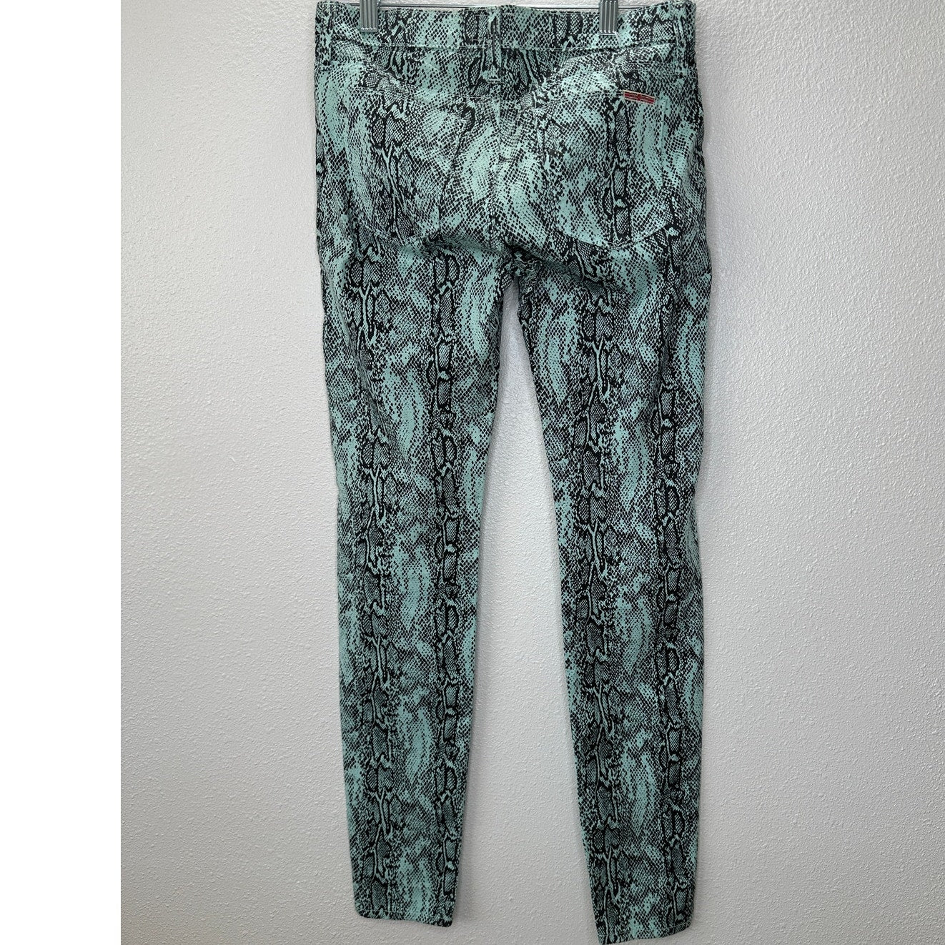 Hudson Aqua Teal & Black Snakeprint Nico Super Skinny Midrise Jean 26