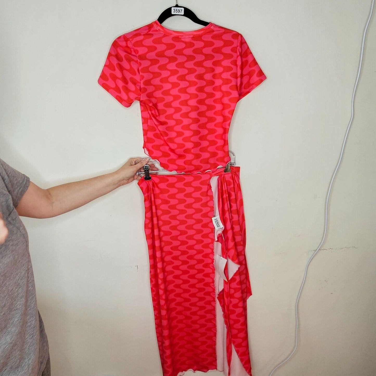 NWT Fensi Ssense Red Pink Wave Wrap Skirt & Short Sleeve Top M