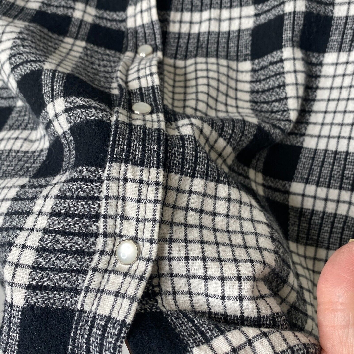 Lovestitch Long Sleeve Pocketed Black White Plaid Button Up Flannel Shirt S