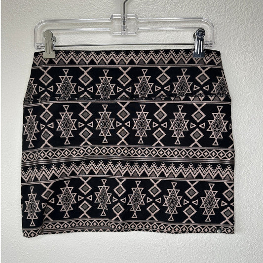 Billabong Tan & Black Aztec Print Stretch Mini Skirt Medium