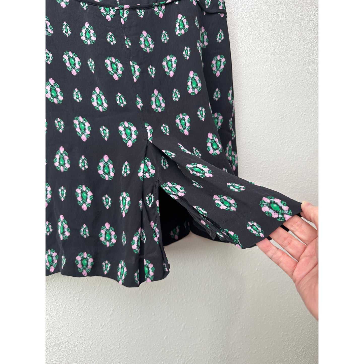 Alannah Hill Black Gem Print Front Slit Silk Skirt US 12