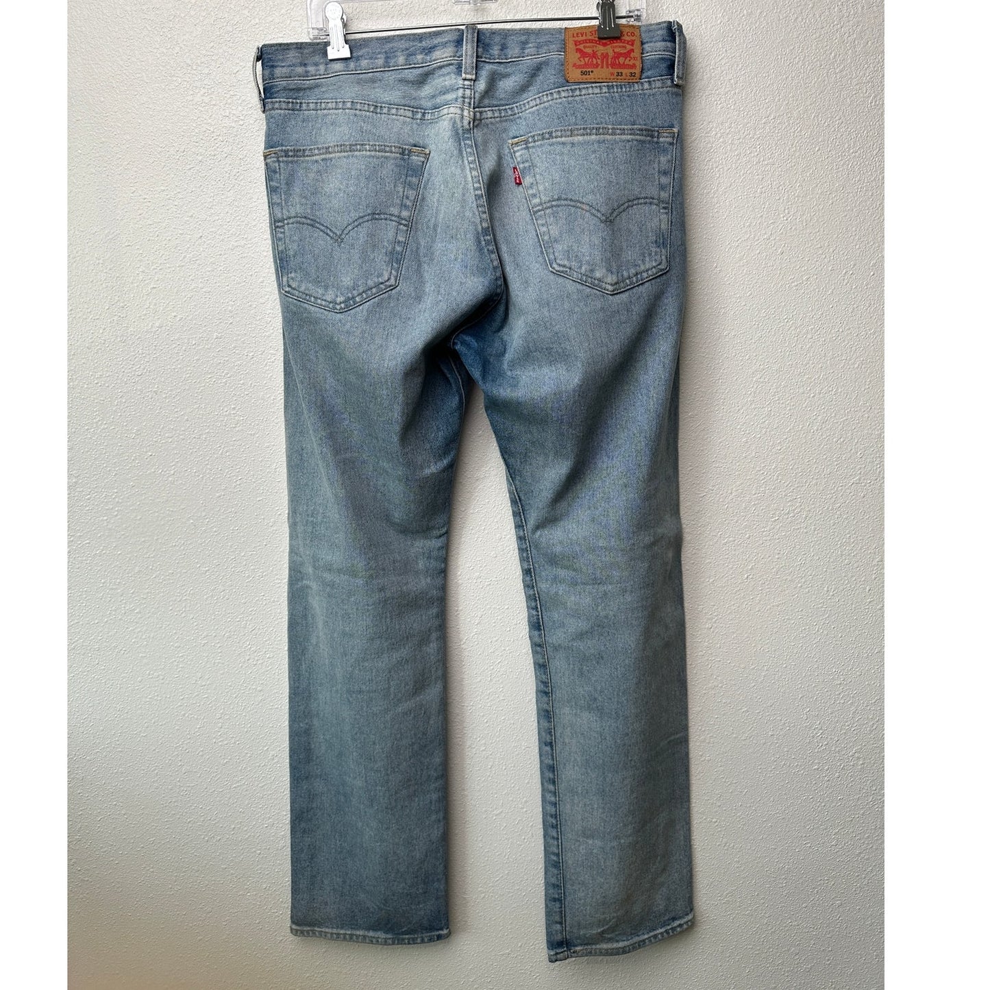 Levi's 501 Original Fit Lightweight Jeans Medium Wash Men's 33x32