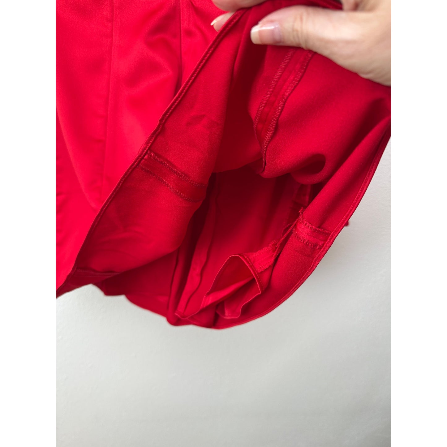 NWT House of CB Jennica Red Lace Sleeve Bustier Satin Mini Dress M