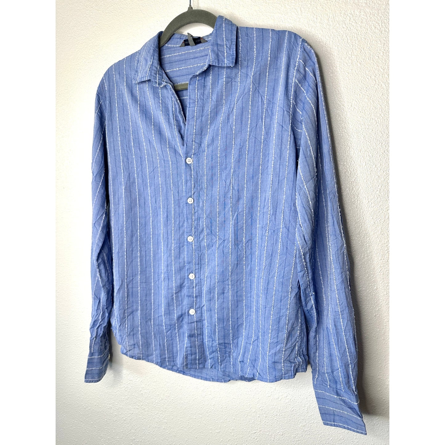 American Colors Denim Blue White Fuzzy Stitch Stripe Button Shirt M