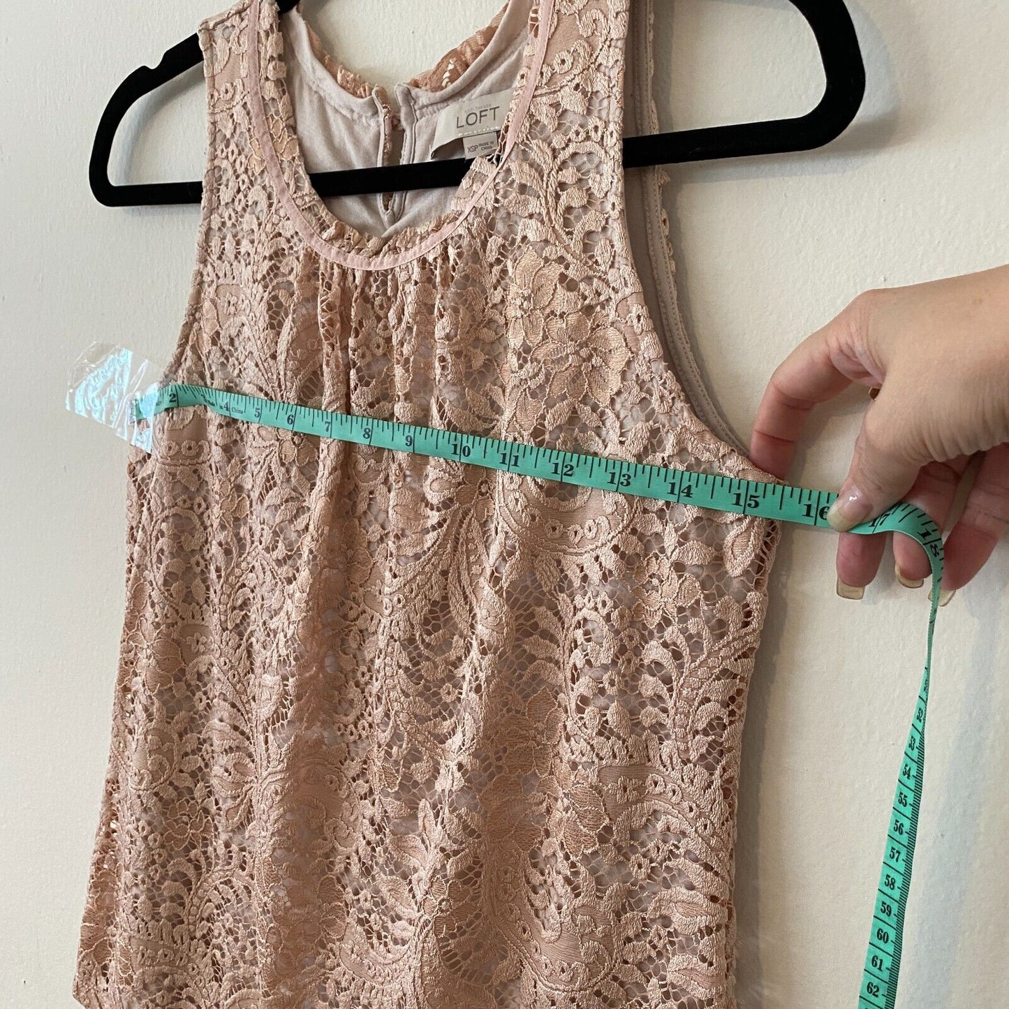 LOFT Flowy Dusty-Rose Floral Lace Lined Sleeveless Blouse Key Hole Back XSP