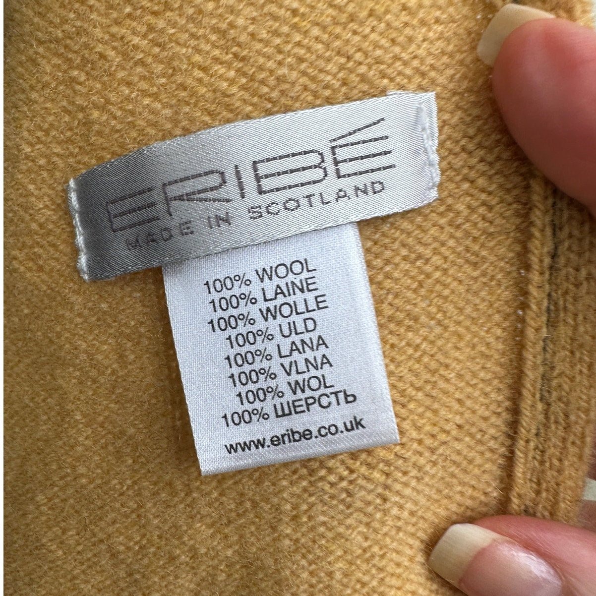 Eribé Wool Infinity Scarf Made in Scotland Multicolor