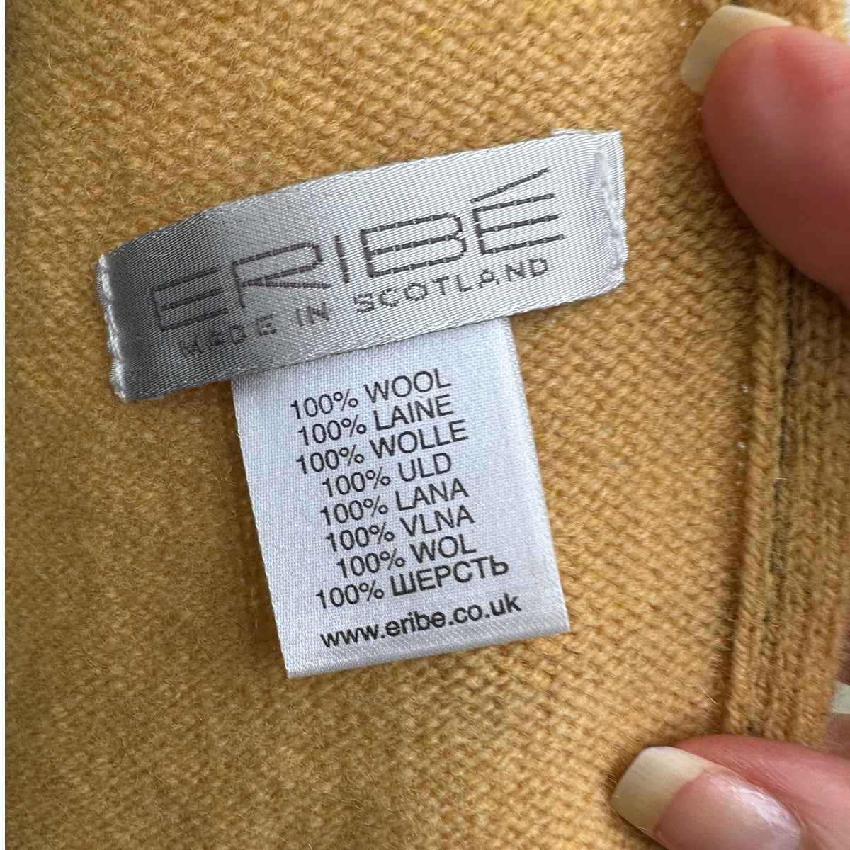 Eribé Wool Infinity Scarf Made in Scotland Multicolor