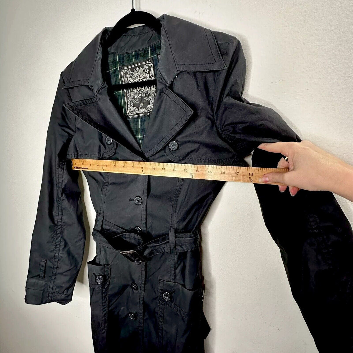 Guess Black Button Down Belted Trench Coat Navy and Green Plaid Interior M