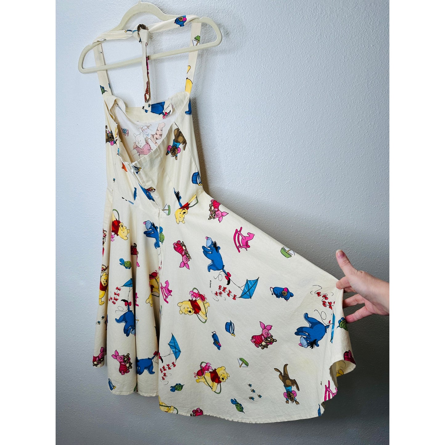 Vintage Cream Winnie The Poo Print Apron Dress Small