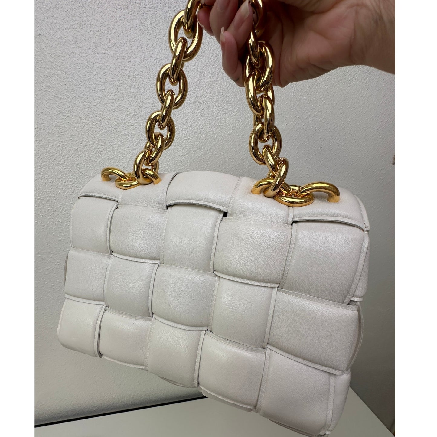 Bottega Veneta Chain Cassette Padded Lambskin Off White Gold Chain Bag
