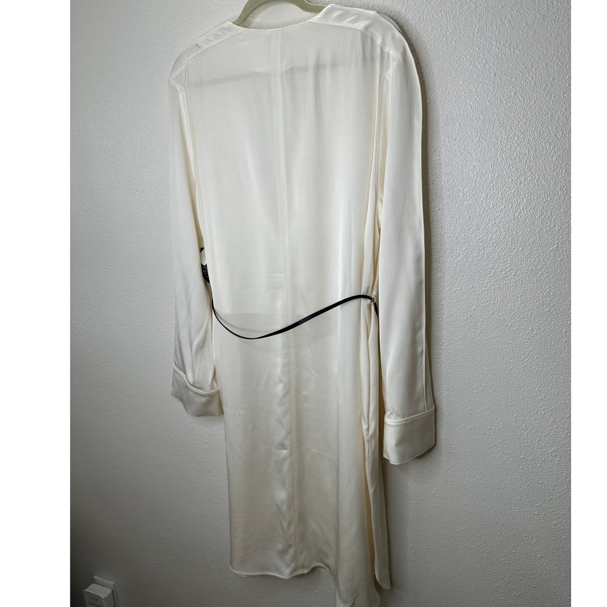 NWT Bottega Veneta Cream Silk Long Sleeve Spread Collar Belted Dress 46 / L