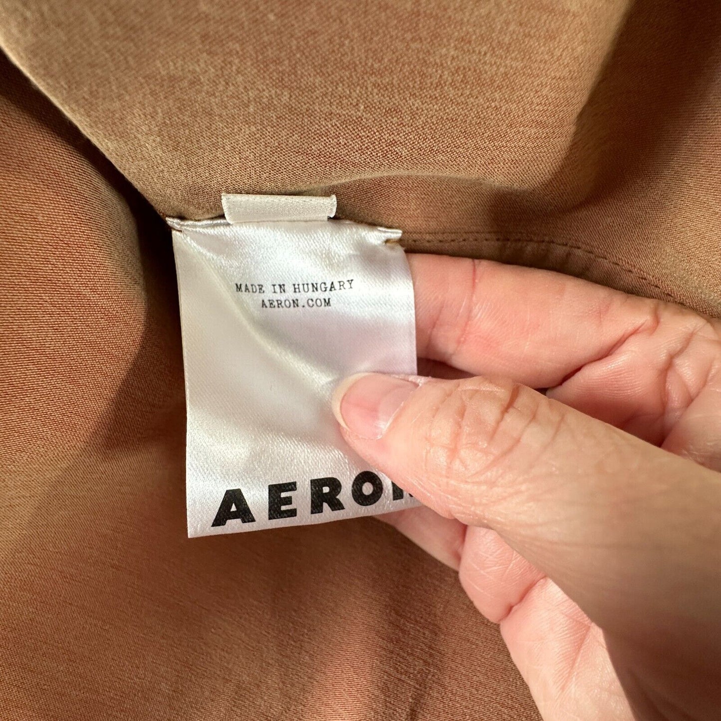 Aeron Delray Dusty Peach Iridescent Sleeveless Button Trench Coat Welt Pockets