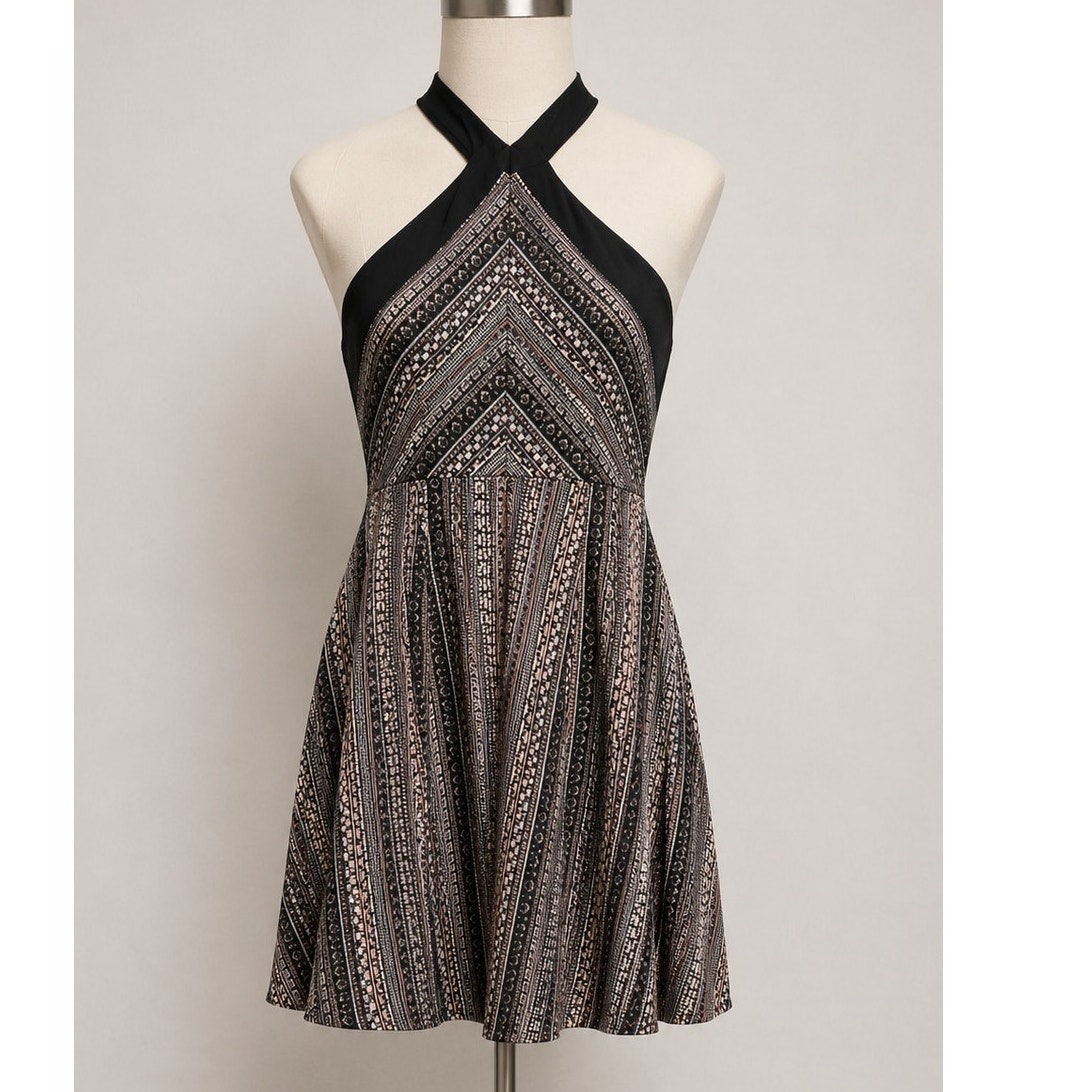 BCBG Generation Criss Cross Fit & Flare MultiColor Jacquard Halter Mini Dress 12