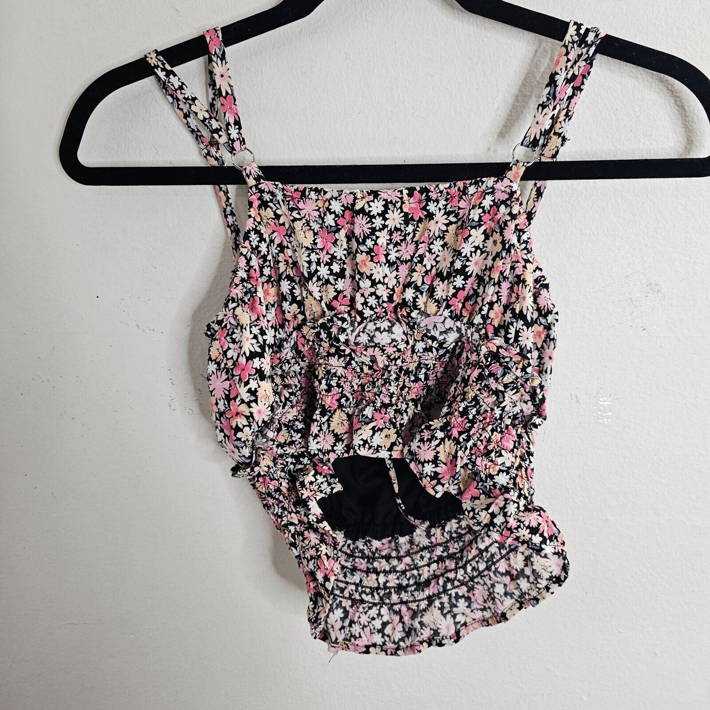 Wild Fable Black Pink Yellow Floral Keyhole Front Ruche Ruffle Crop Top Small