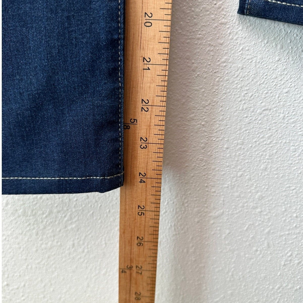 NWT AG Contour 360 Prima Cigarette Leg Jeans Dark Wash Women’s 28