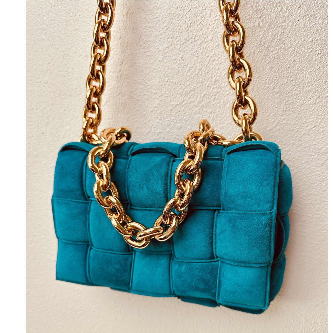 NWOT Bottega Veneta Chain Cassette Bag – Turquoise Suede with Gold-Tone Chain