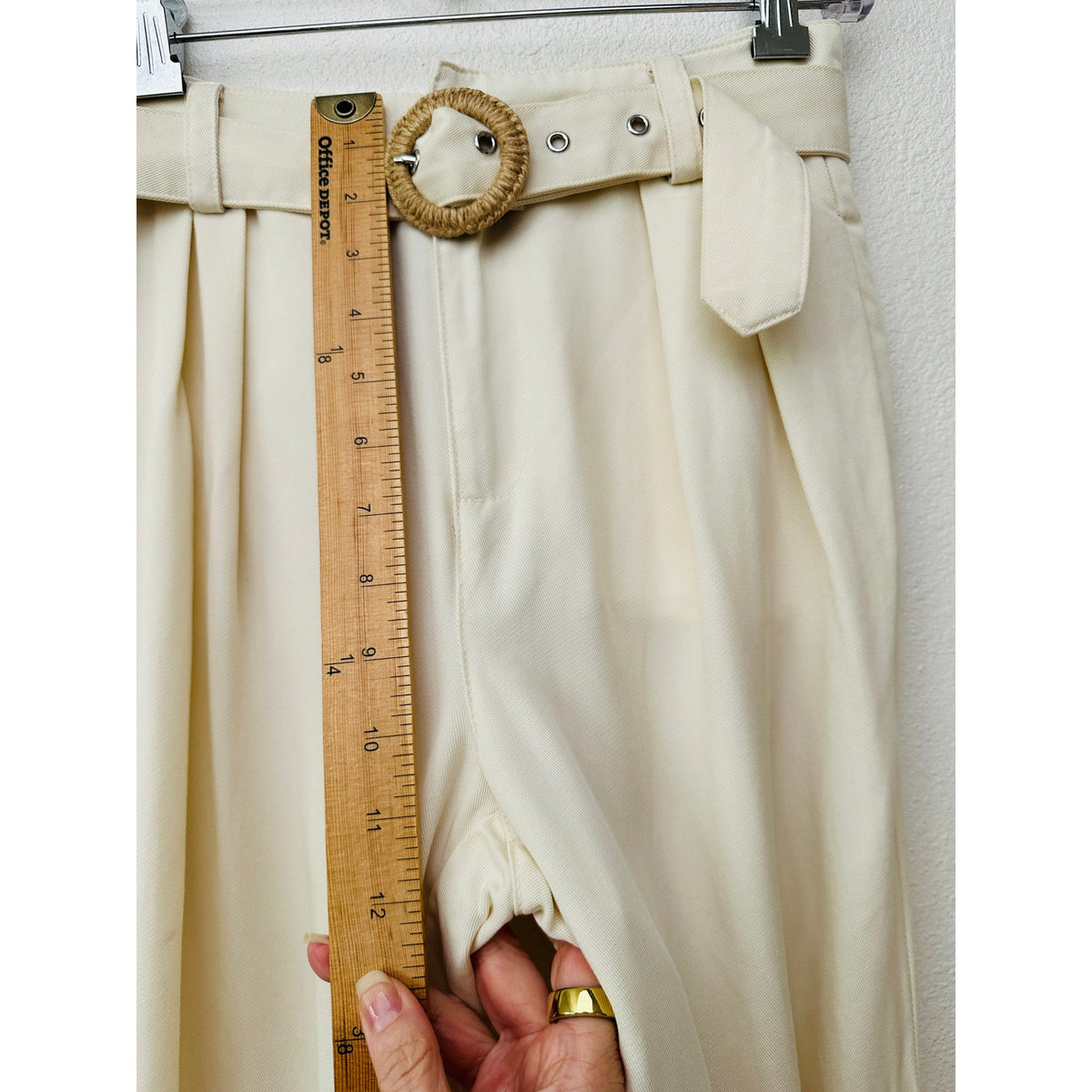 PAIGE Birch Cream Wide Leg Pleated Pants w/ Belt Women US 0