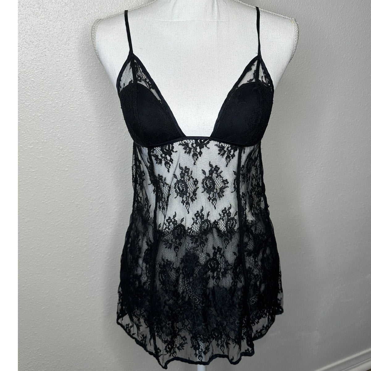 Victoria’s Secret Very Sexy Black Sheer Lace Nightie Open Back Slip Lingerie