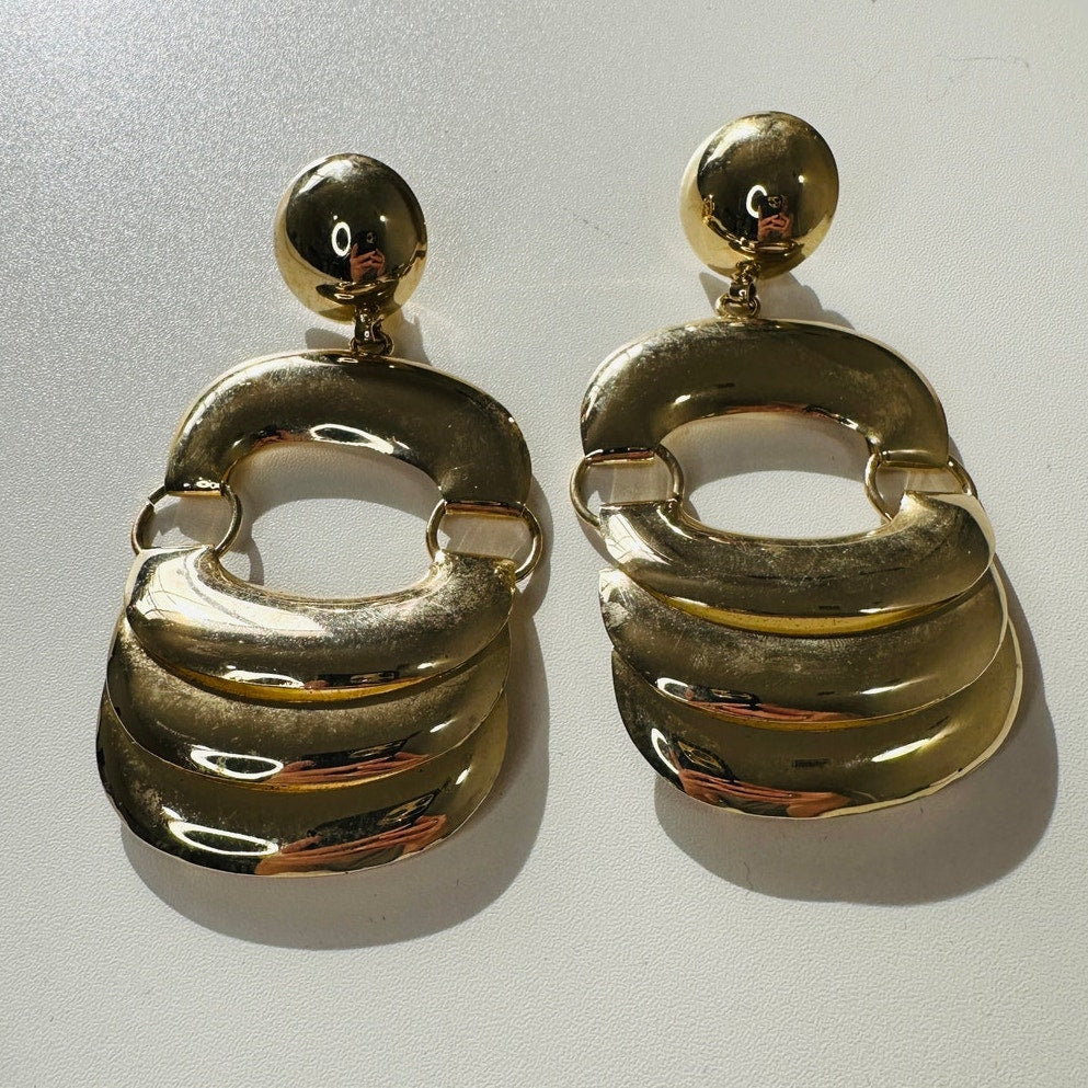 Vintage 80's Gold Chunky Dangle Clip-On Earrings