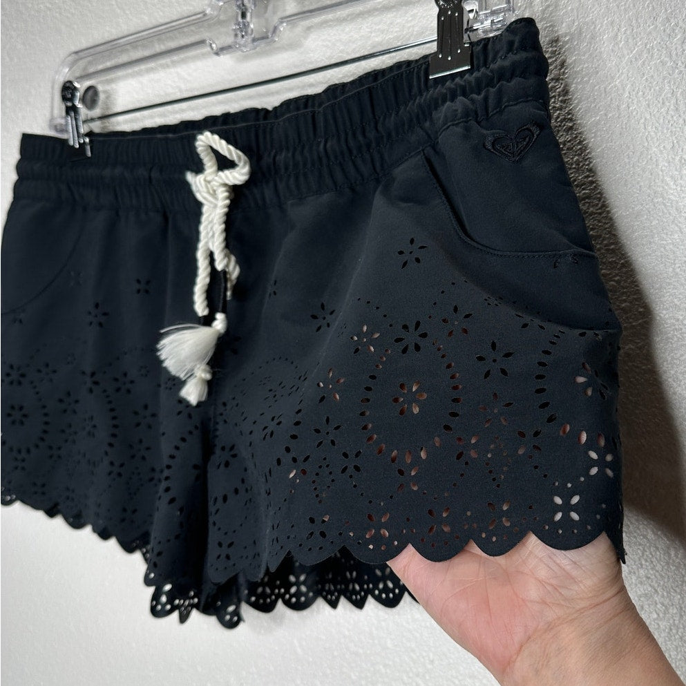 Roxy Black Floral Laser Cut Scalloped Edge Tie Waist Shorts S