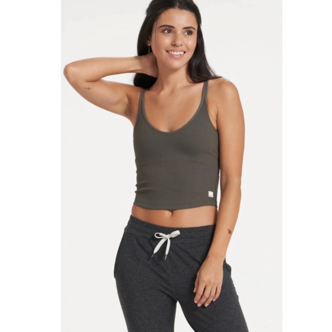 Vuori Steel Green Front V Strappy Back Rib Knit Sports Bra XS