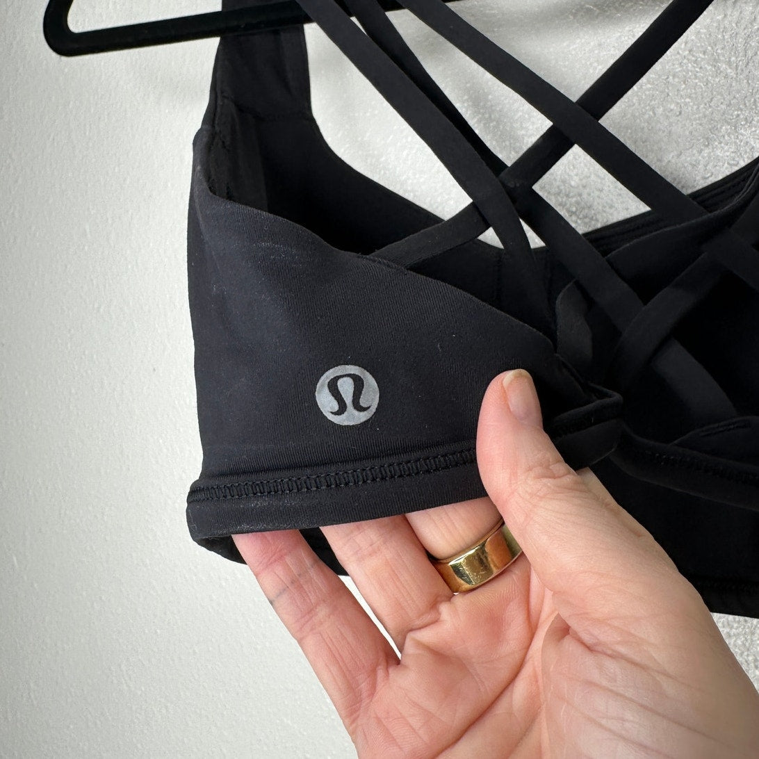 Lululemon Black Round Neck Strappy Racerback Energy Bra 6