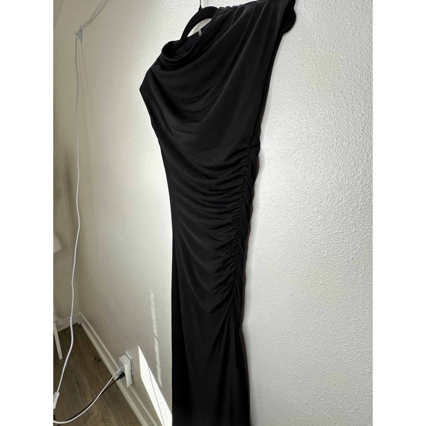 VICI Black Elisabeth Mock Neck Cap Sleeve Side Slit Ruched Midi Dress XS