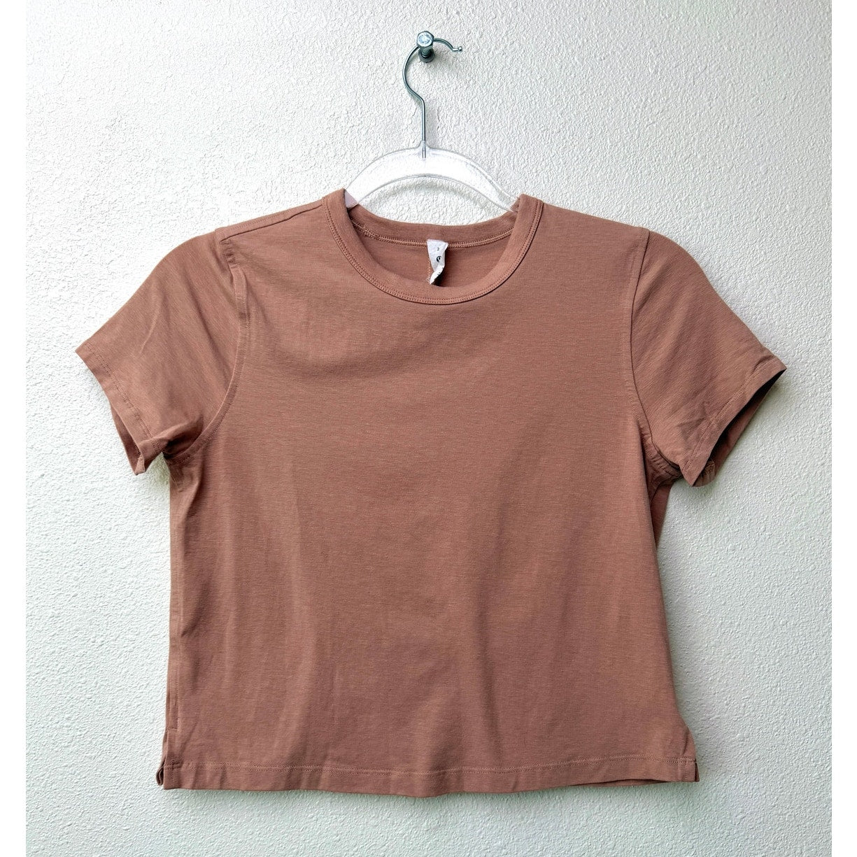 Lululemon Tan Cropped Tee Women 2 Cotton Blend