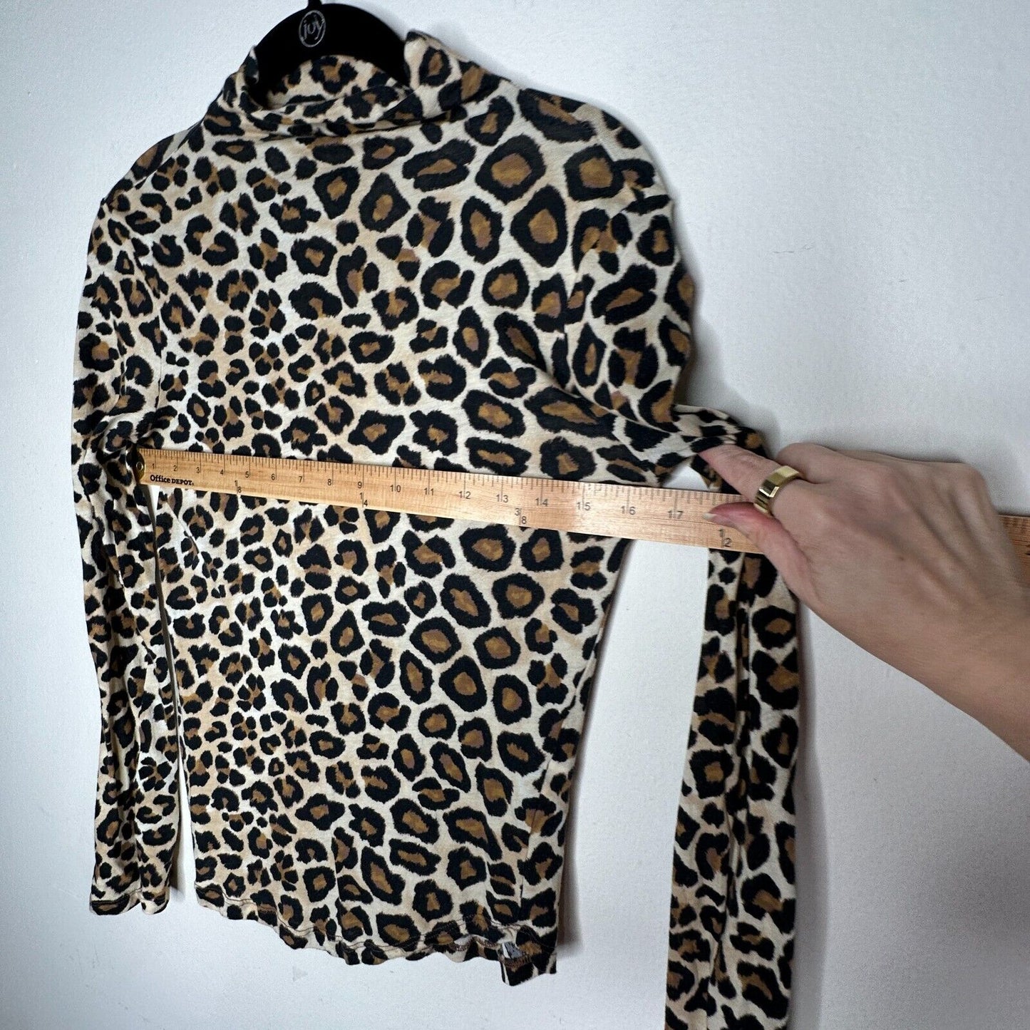 BLDWN Tan and Black Cheetah Knit Print Long Sleeve Mock Neck Fitted Knit Top S