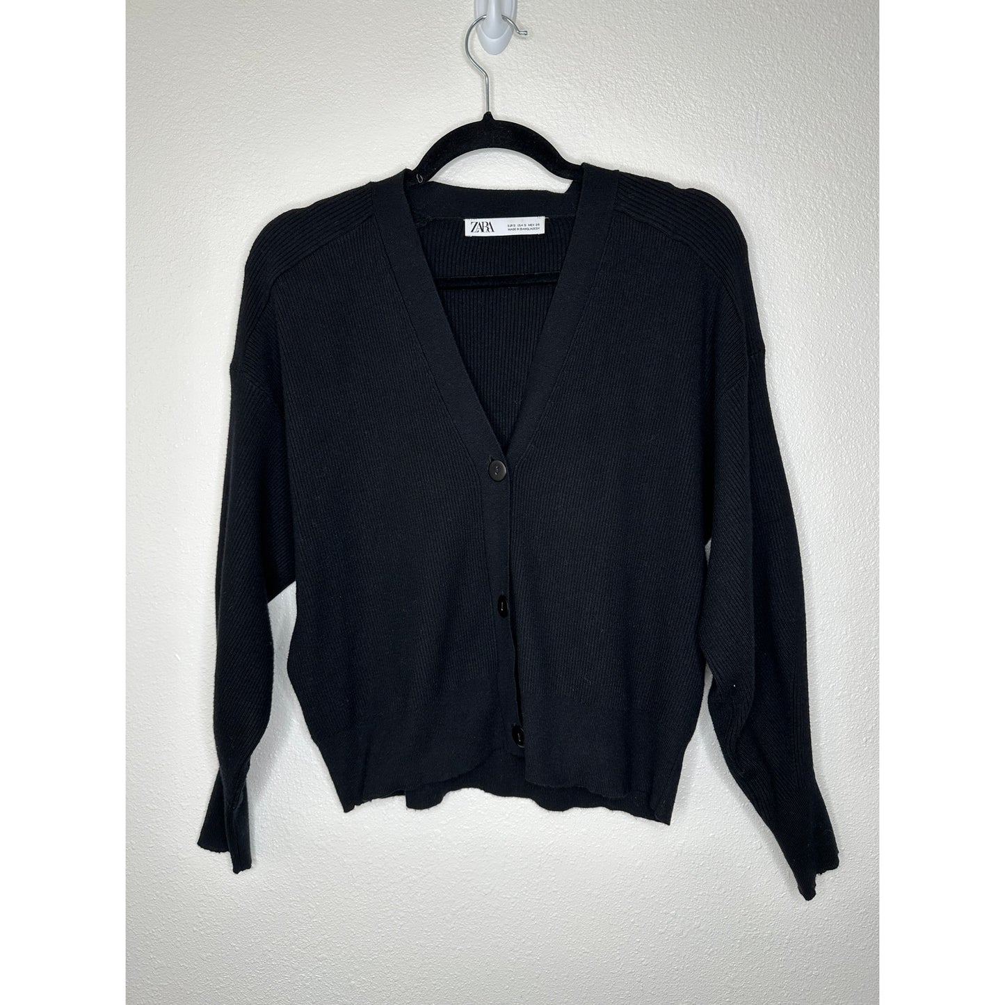 Zara Black Ribbed V-Neck Front Button Long Sleeve Cardigan Sweater S