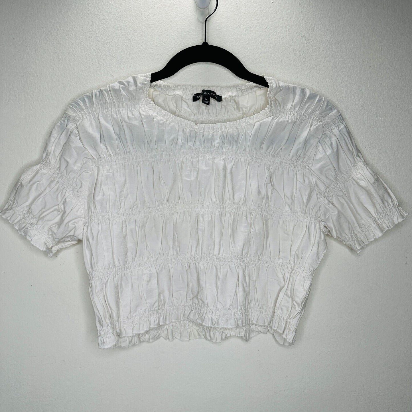 Kendal & Kylie White Stretchy Ruched Short Sleeve Round Neck Casual Crop Top M