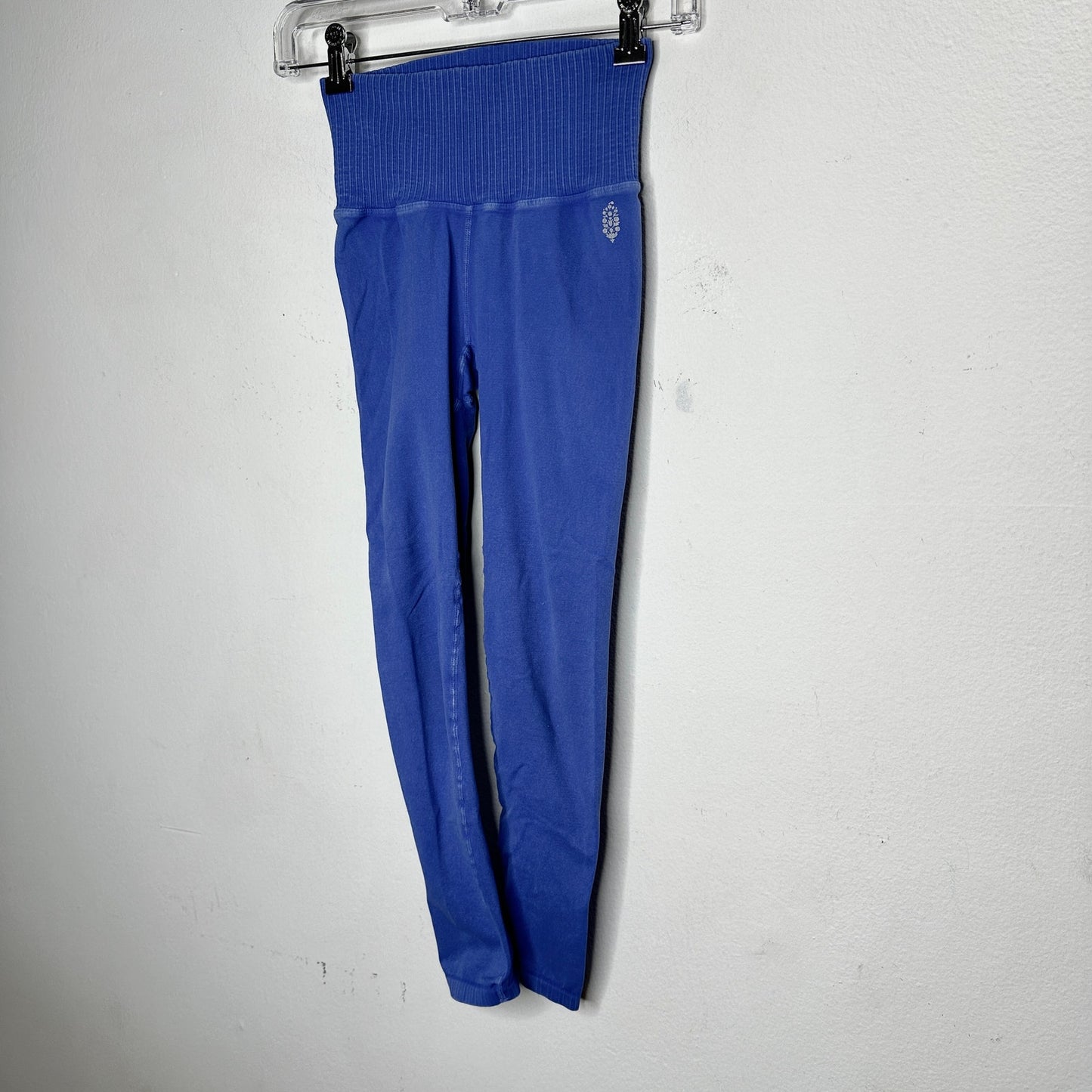 Free Movement Bluish Purple Yoga Pants With Mesh Leg Design