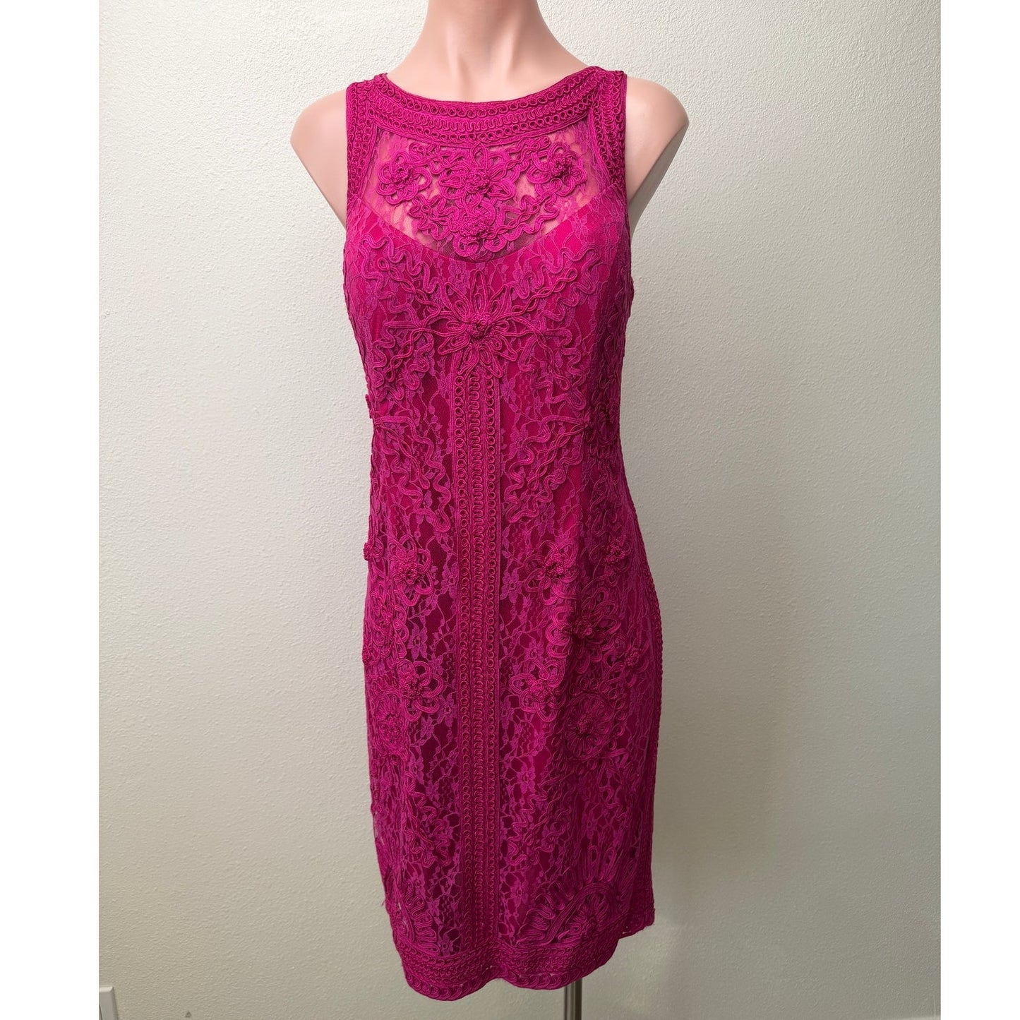 Sue Wong Fuchsia Lace Cocktail Dress Sleeveless High Neck Size 14