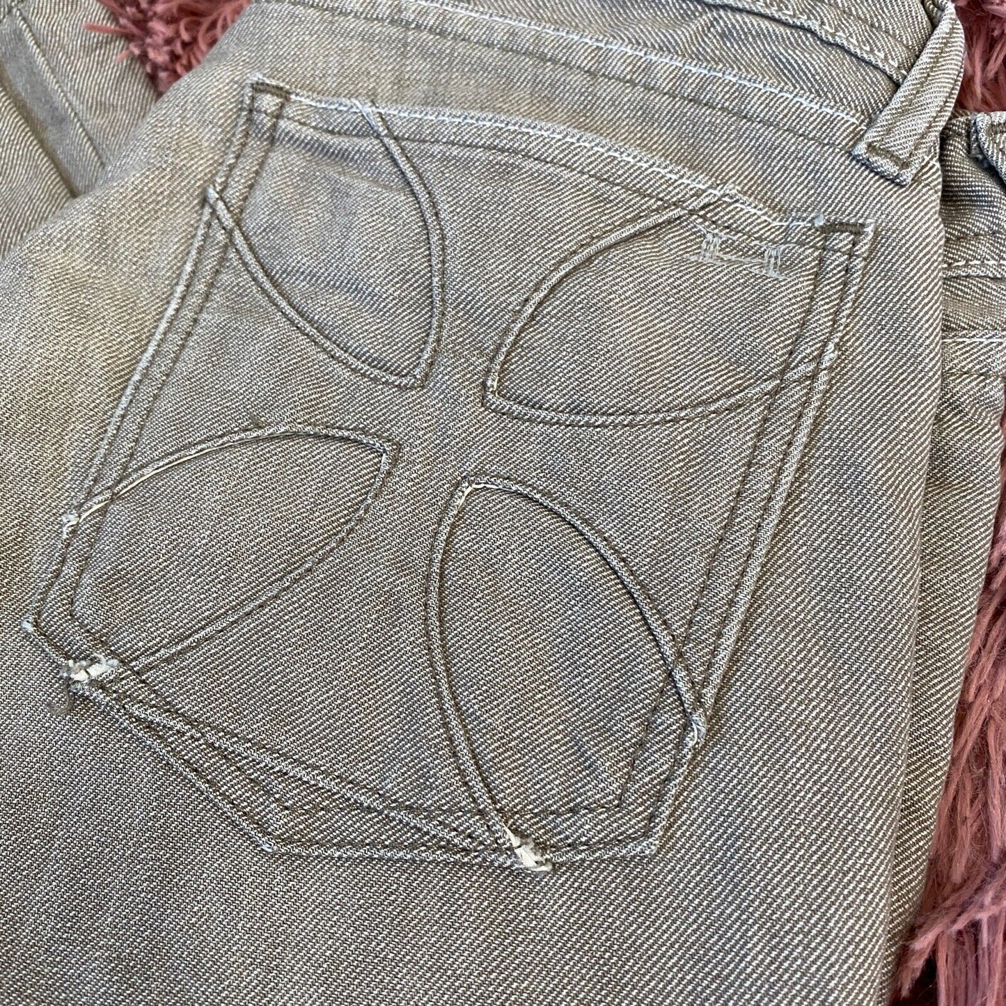 VTG Habitual Gray Taupe Low Rise Bermuda Long Line Design Pocket Denim Shorts 25