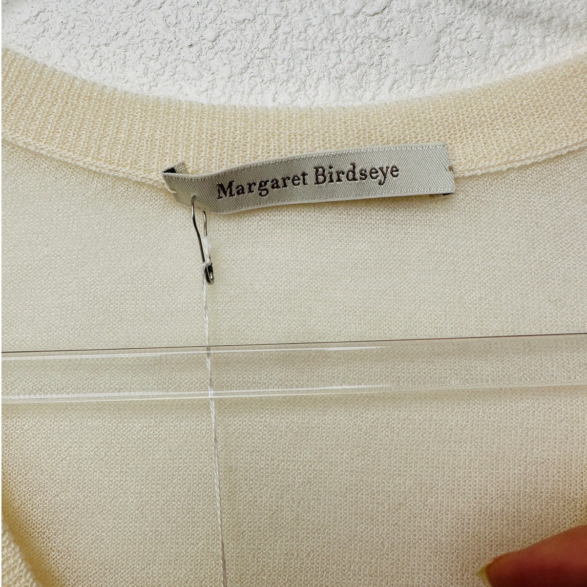 NWT Margaret Birdseye Ivory Cashmere V-Neck Sweater Size M