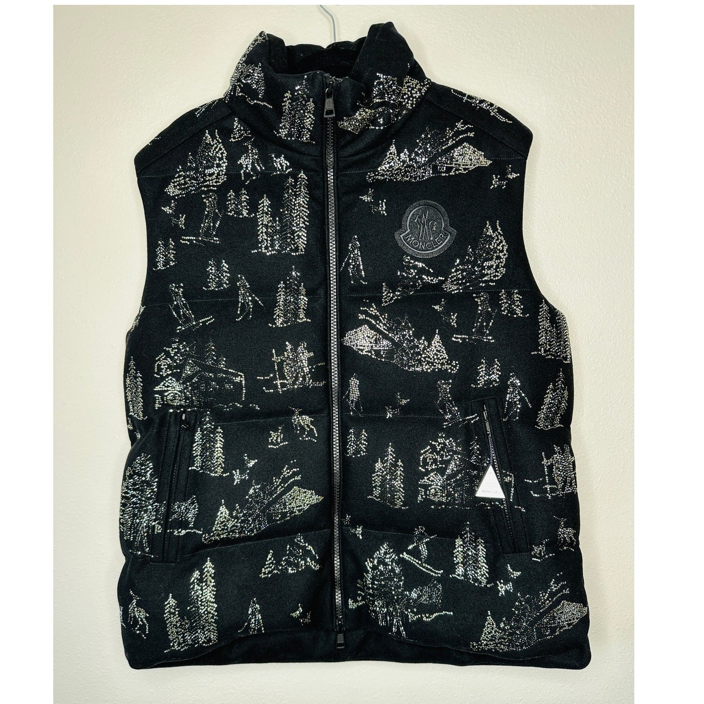 NWT RARE Moncler Titan Gilet Black Rhinestone Winter Ski Motif Vest 3 / Large
