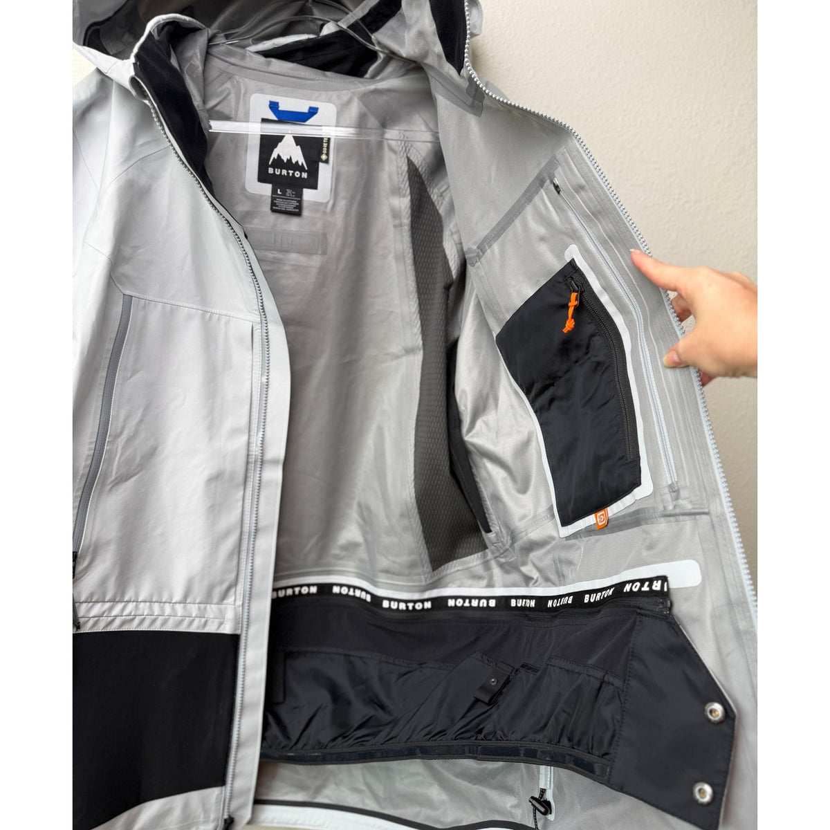 NWT Burton Carbonate Gray Cloud GORE-TEX 3L Size L Snowboard Jacket