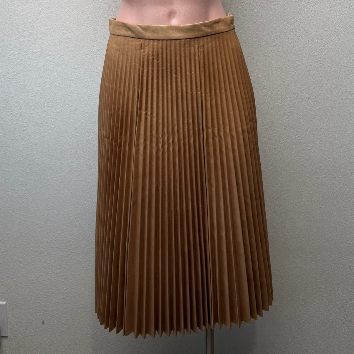 August Getty Atelier Accordion Pleat Leather Maxi Skirt Tan Women's US 4