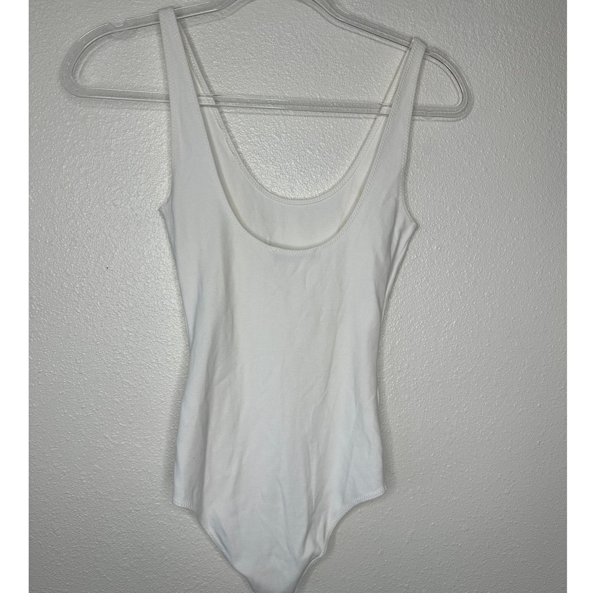 Wilfred Free White U-Neck Bodysuit XS Aritzia Minimalist Thin Stretch