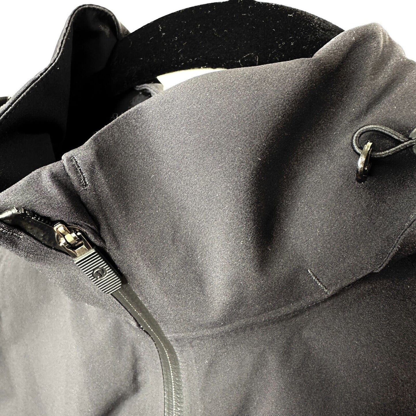 RARE Lululemon Black 2017 Whistler Ambassador Summit Jacket Front Zip Hooded 4