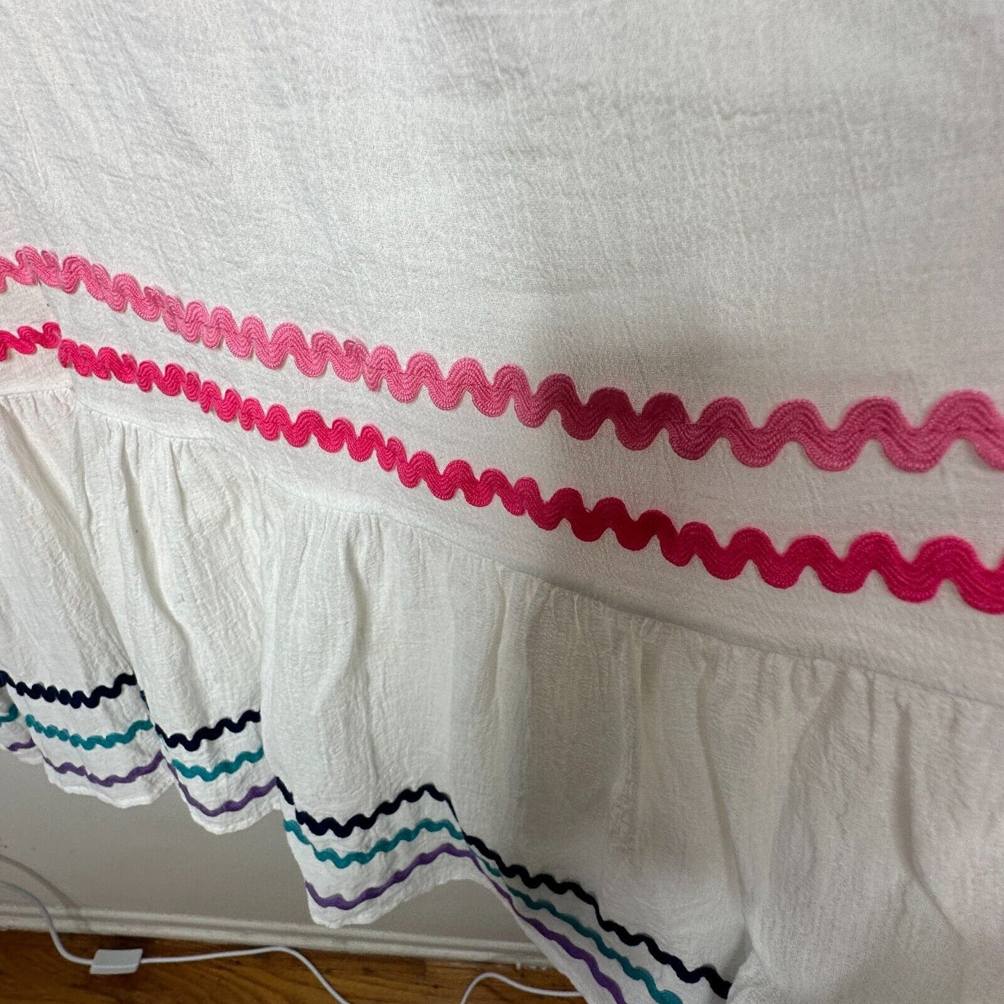 9 Seed St Tropez Cute Rainbow Zig Zag Trim Flowy VNeck Mini Pleated Sun Dress OS