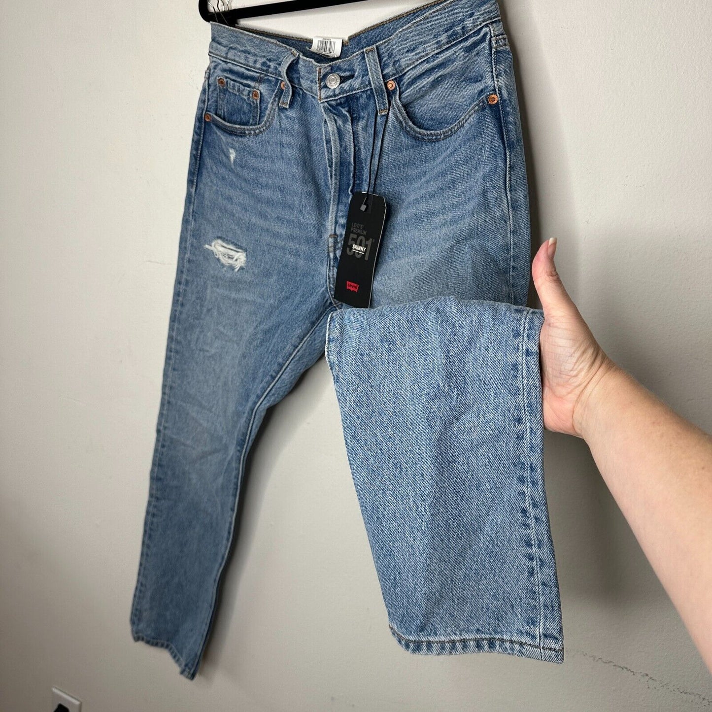 NWT Lee 501 Skinny High Rise Non Stretch Med Wash Distressed Button Fly Jean 29