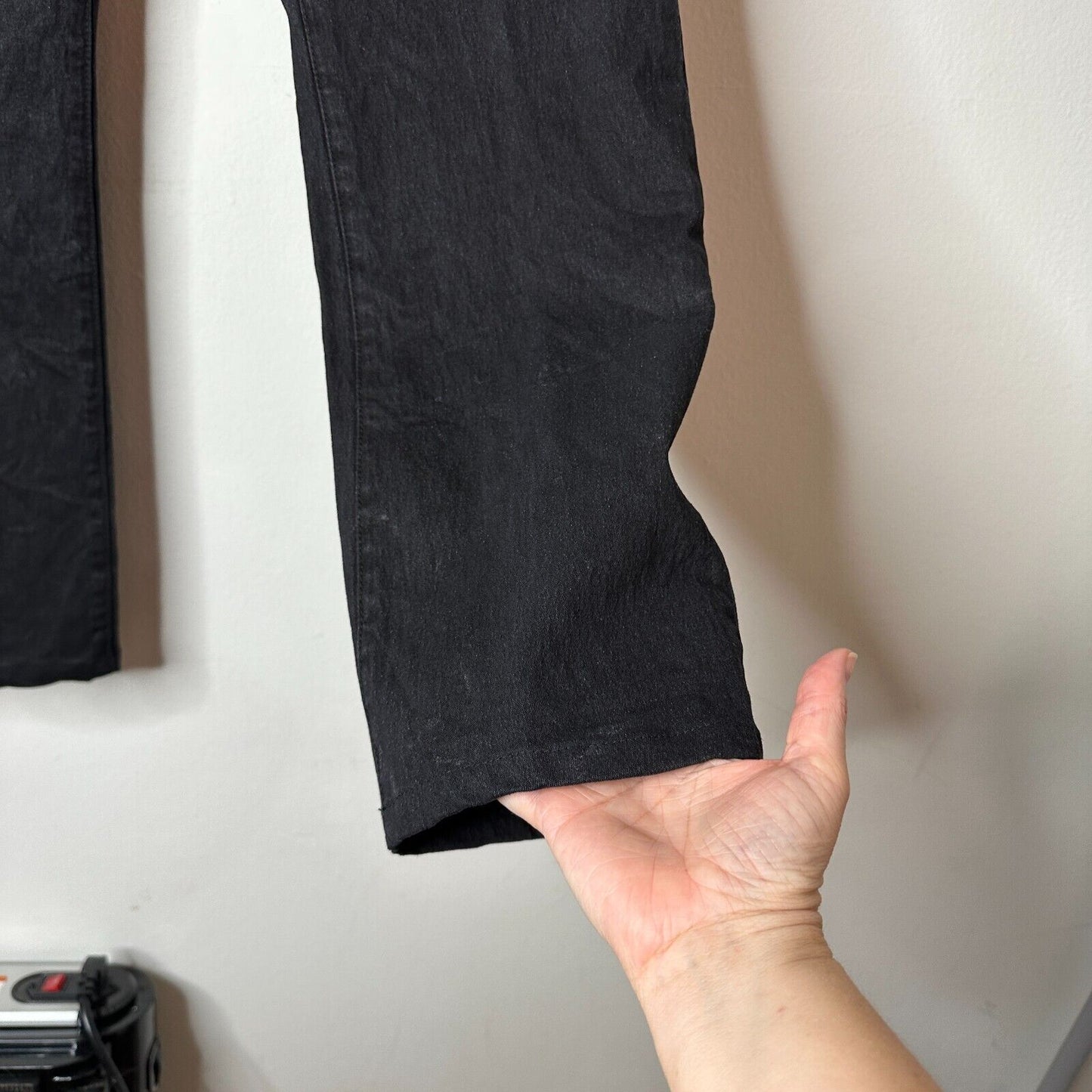 DG2 Diane Gilman Solid Black Mid-Rise Denim Jeans Stretch Straight Leg 10