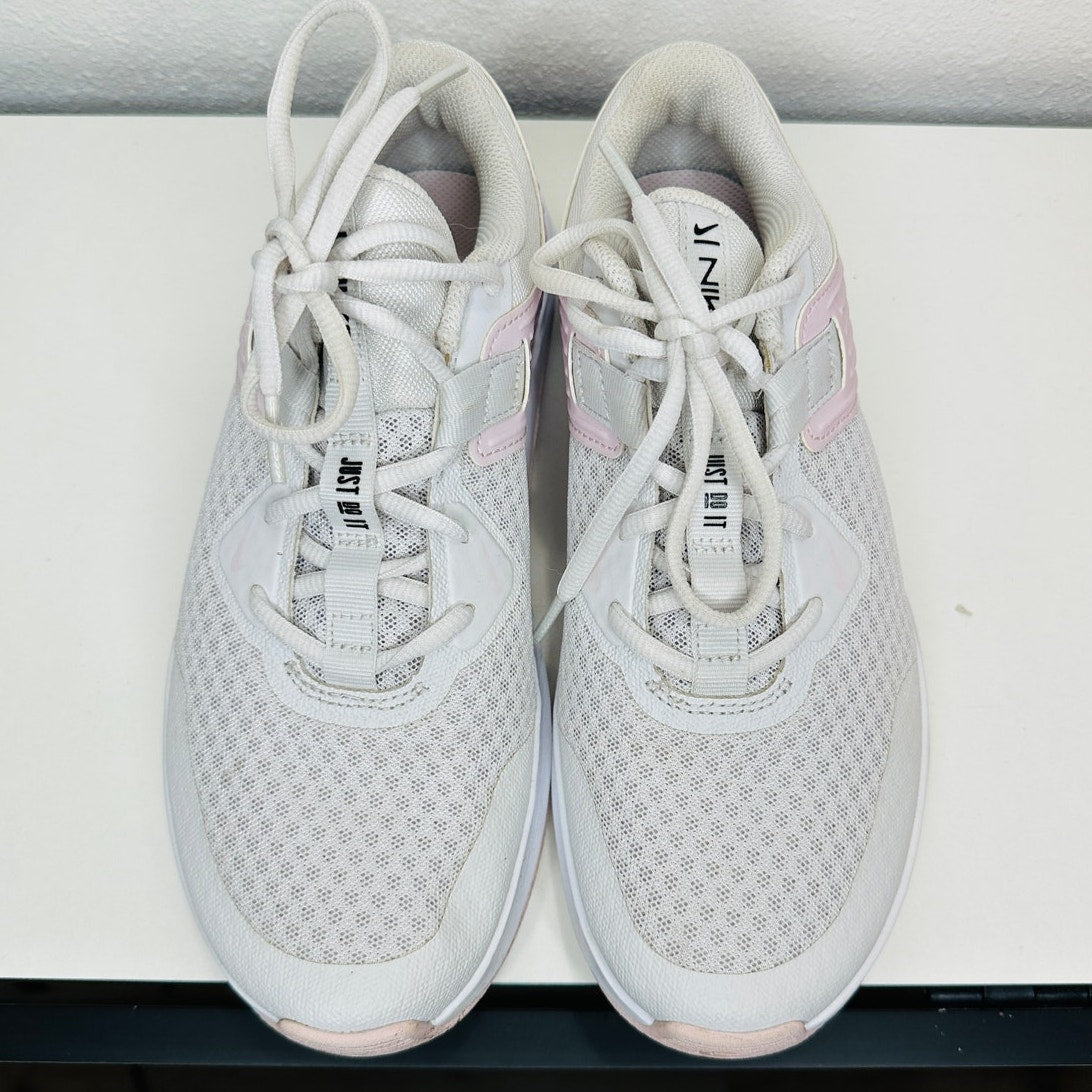Nike MC Trainer Platinum Metallic Silver & Pink Training Sneakers 8.5