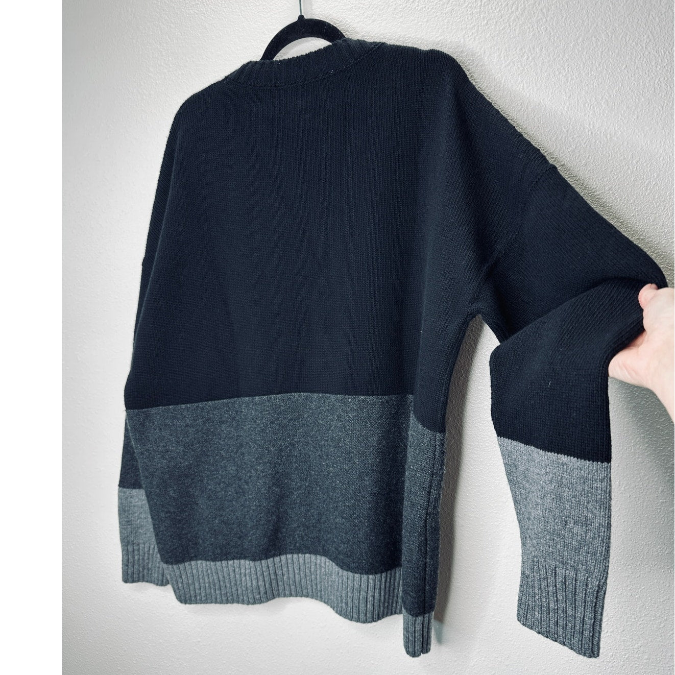 Off White Wool Black & Gray Colorblock Crew Neck Sweater Jumper XL