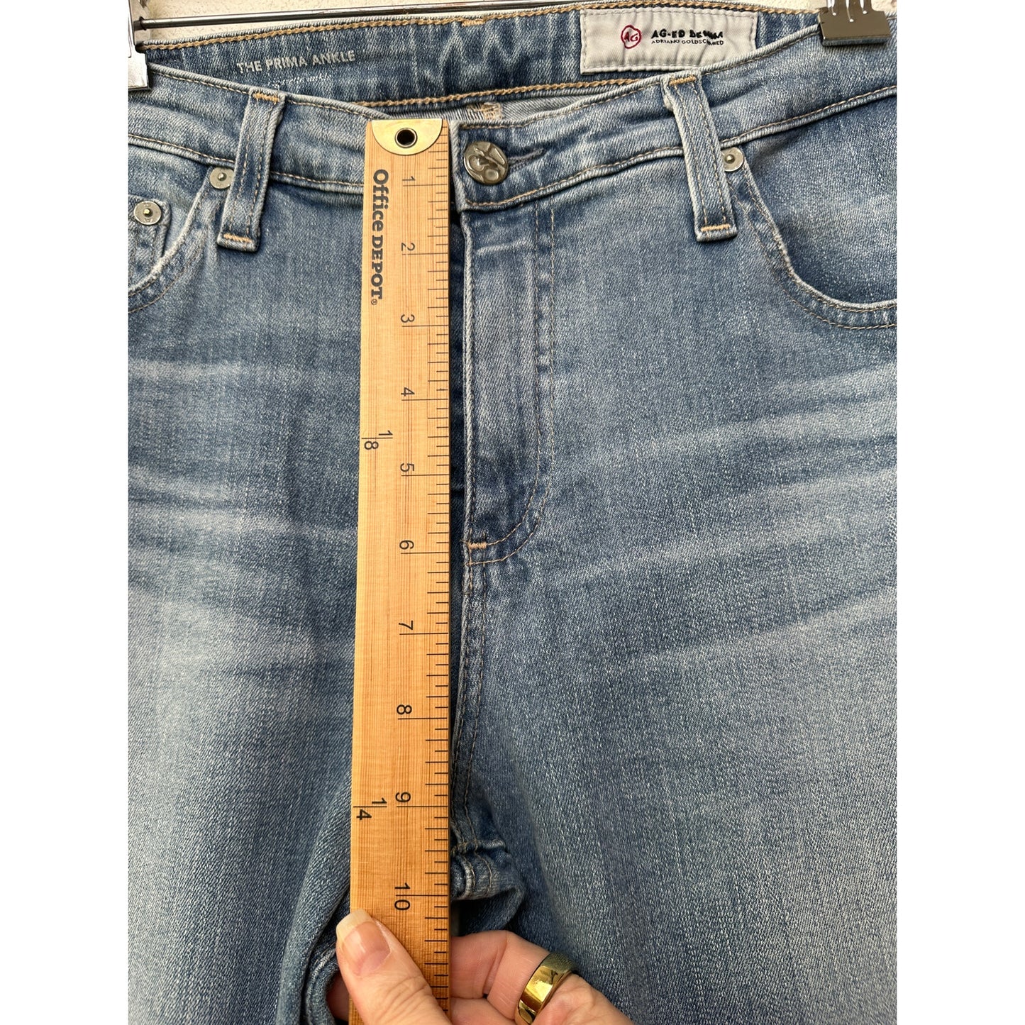 AG Prima Ankle Cigarette Jeans Muted Medium Wash Raw Hem Women’s 32R
