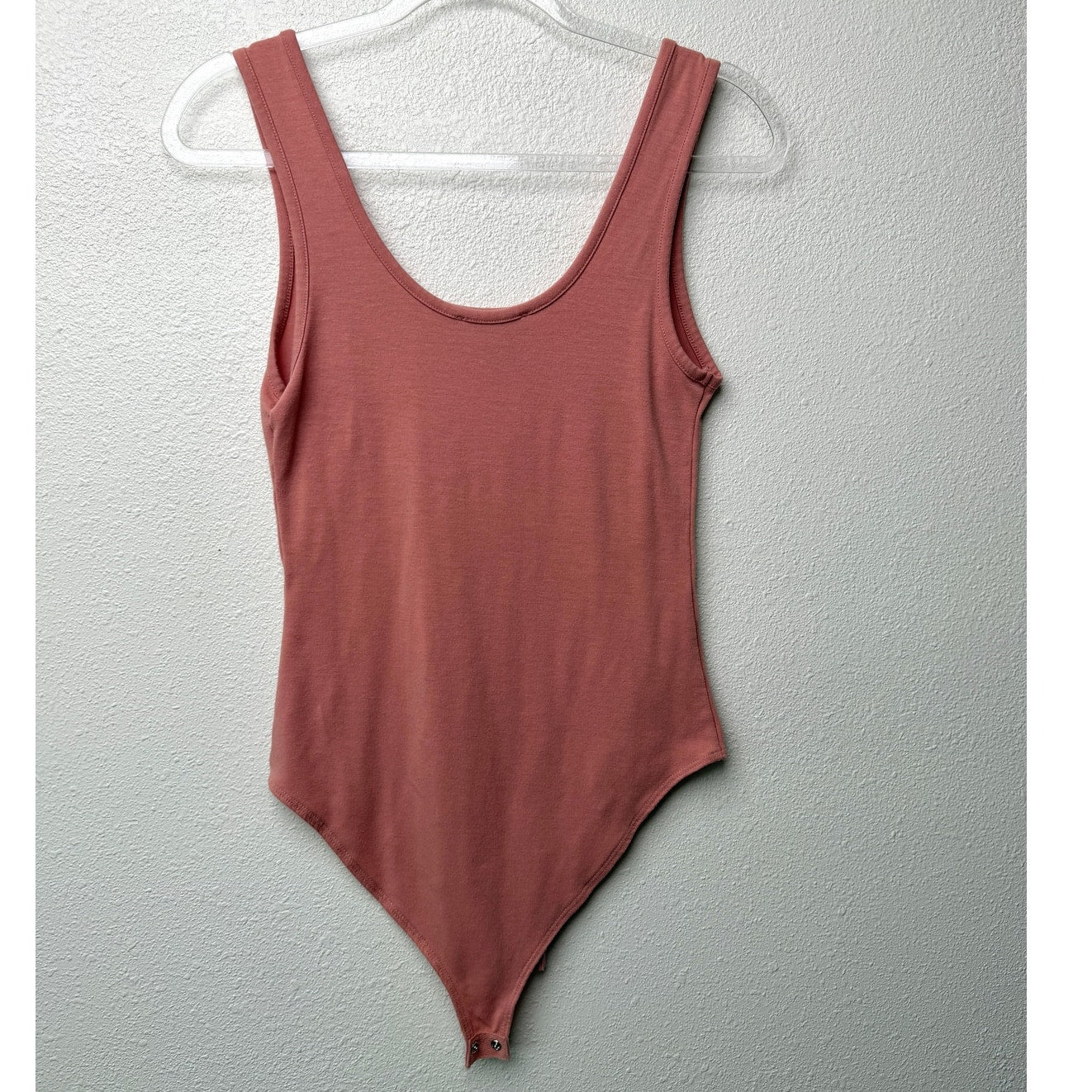 Forever 21 Dusty Pink Sleeveless Snap Bodysuit Tank Top Size M